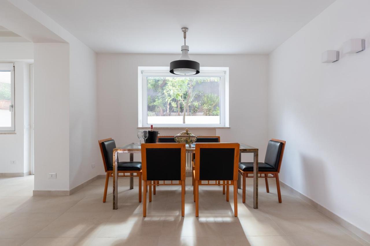 Casa Iole By Domusicily Apartment Мондело Екстериор снимка